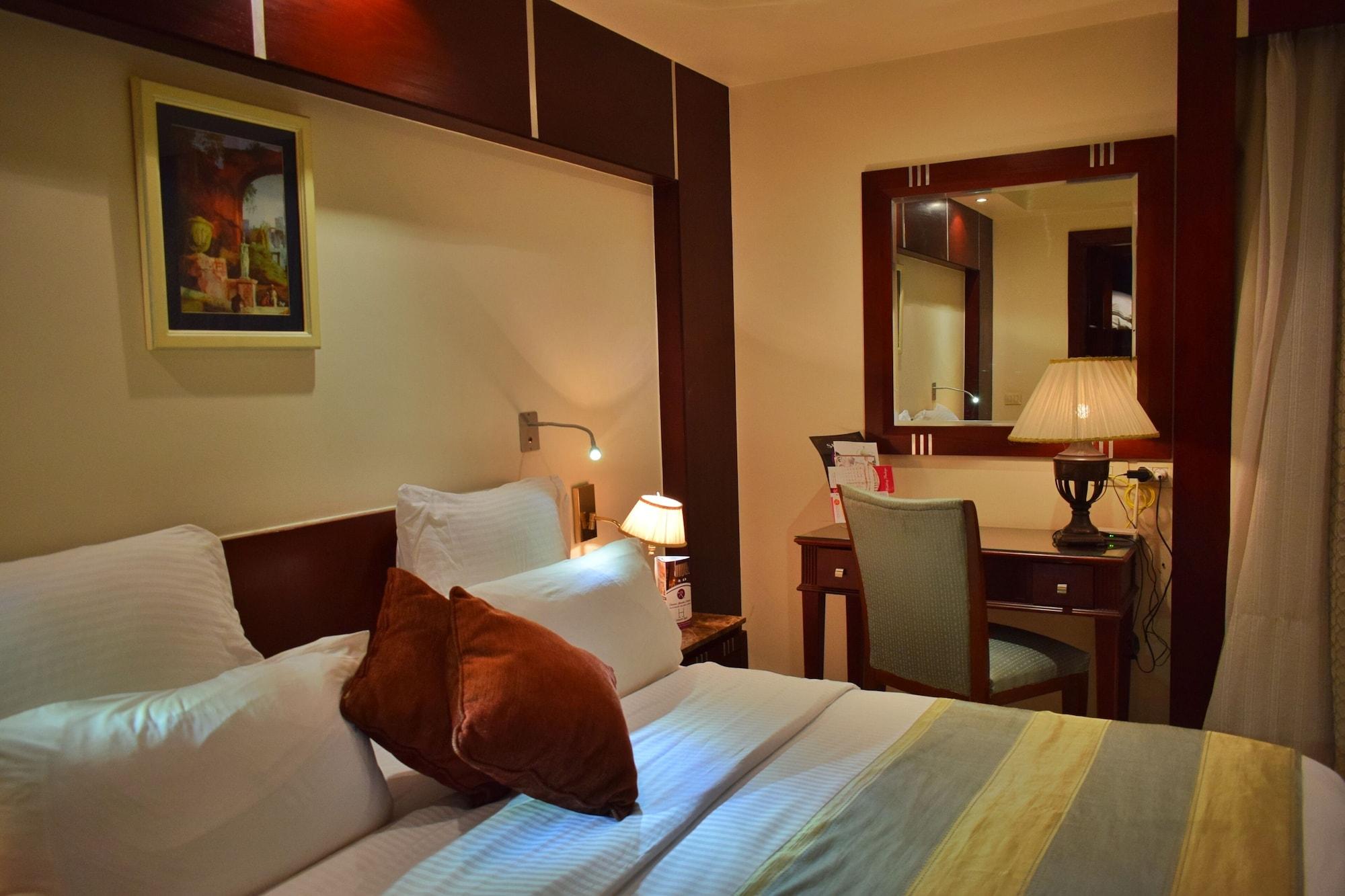 Romance Alexandria Hotel Exterior foto